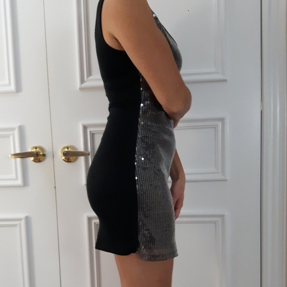 EVENING Silver Colour Block Sequin Bodycon Dress• MATERIAL GIRL• M